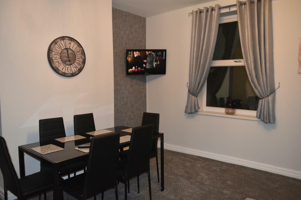 Pleasure Beach House Blackpool Bagian luar foto