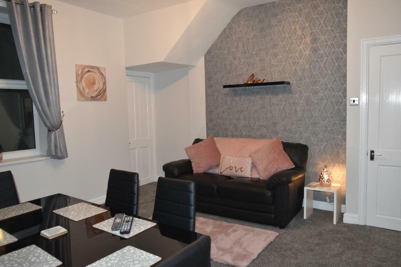 Pleasure Beach House Blackpool Bagian luar foto